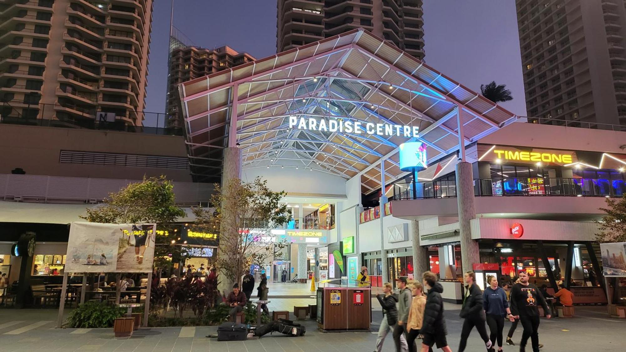 Beachside Apartment In The Heart Of Surfers Paradise - Free Parking Gold Coast Kültér fotó